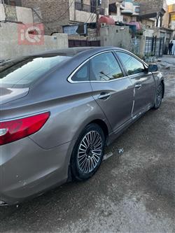 هیوندای ازێرا